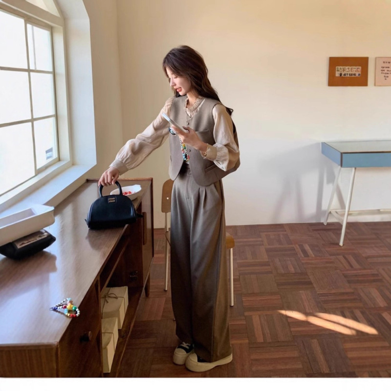 高级感马甲套装女气质显瘦衬衫阔腿裤三件套春秋新款西服上衣外套|undefined