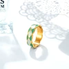 White -green rhombus ring