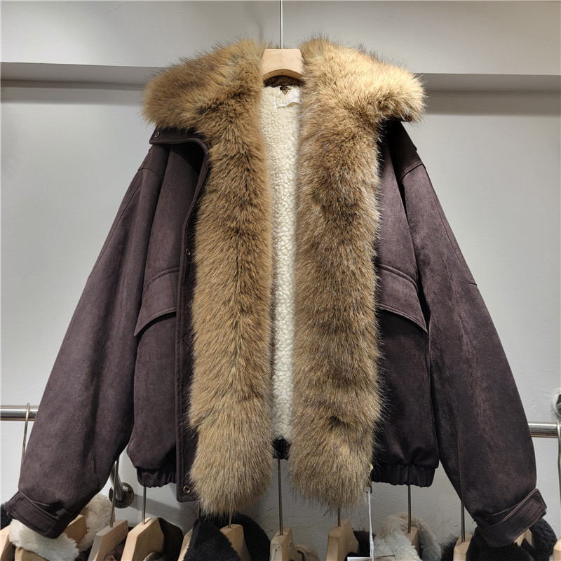 2025 invierno nuevo tipo de pie de cuello de capilla superando la chaqueta de algodón a prueba de viento grueso calentamiento abrigo de cuello de capilla de moda piel