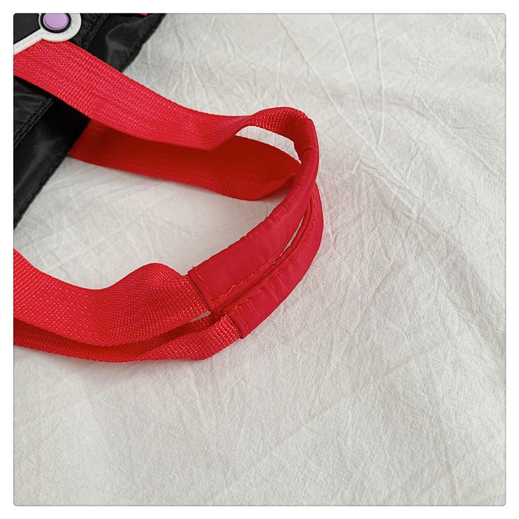 A new, versatile, large-capacity single-shoulder crossbody bag with a cute and girlish heart for student tutoring in the Korean version of Instagram undefined