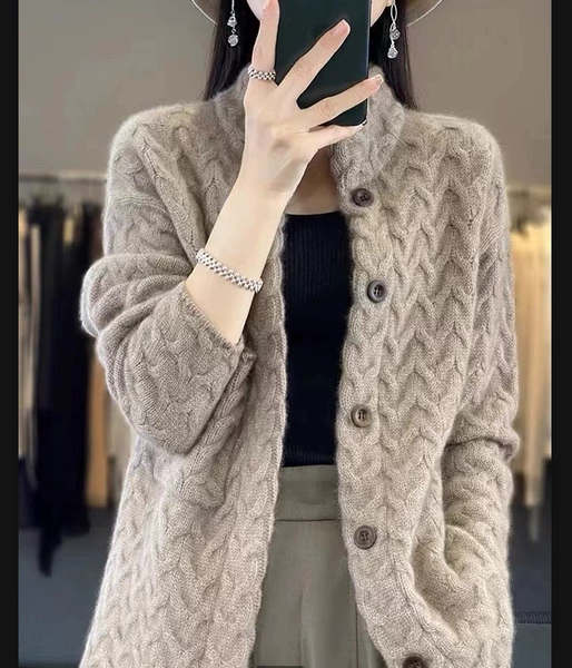 Dark camel