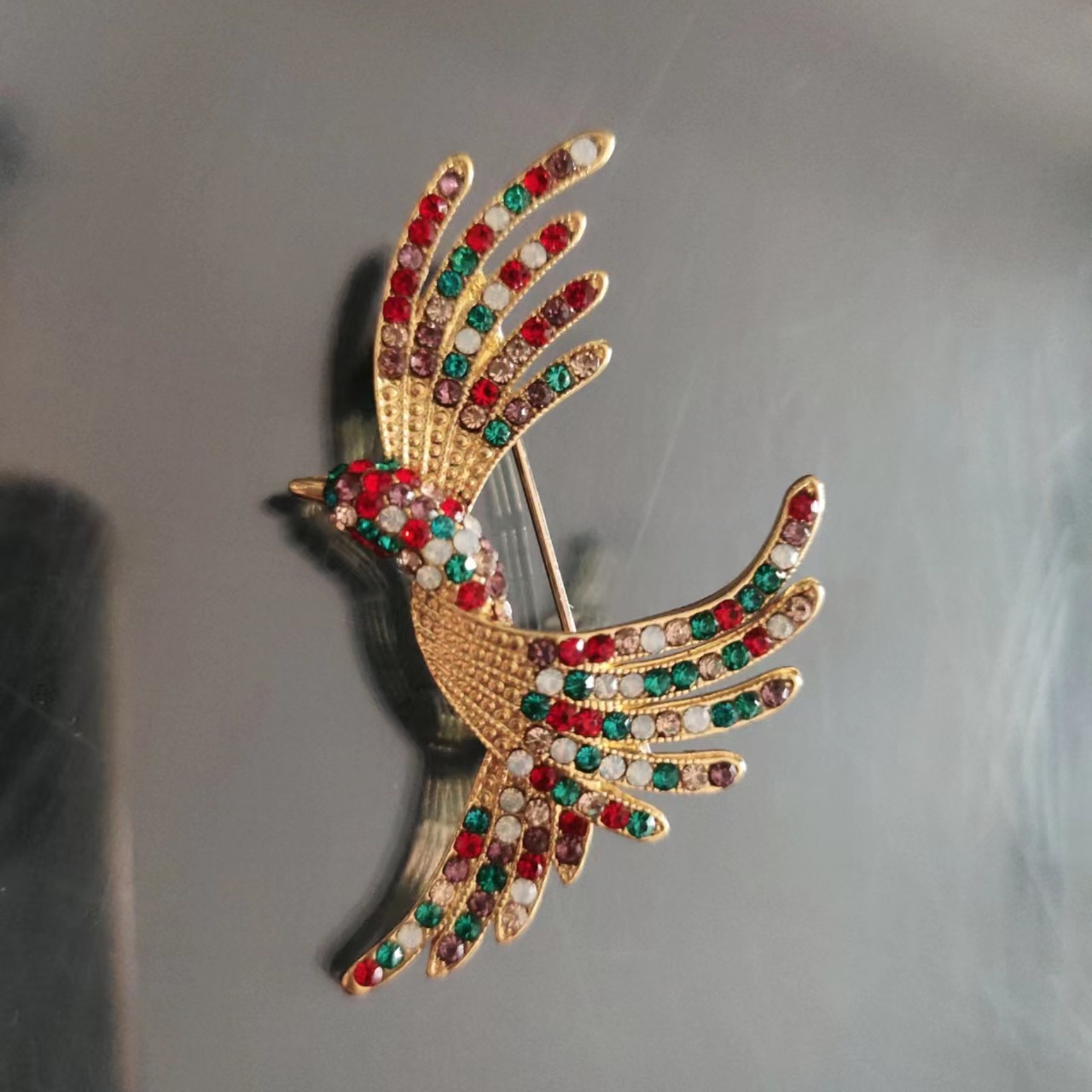 Elegant Simple Style Letter Bird Alloy Rhinestones Women's Brooches display picture 10