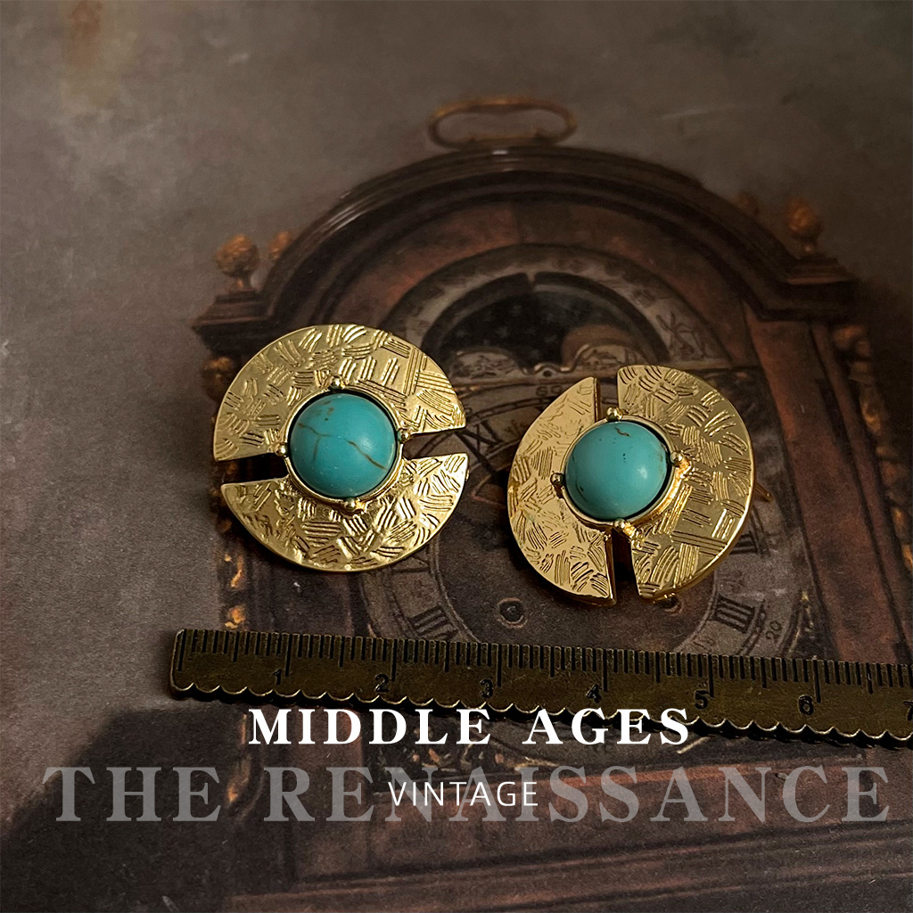 Vintage antique gold round opening Light antique turquoise antique gold earrings