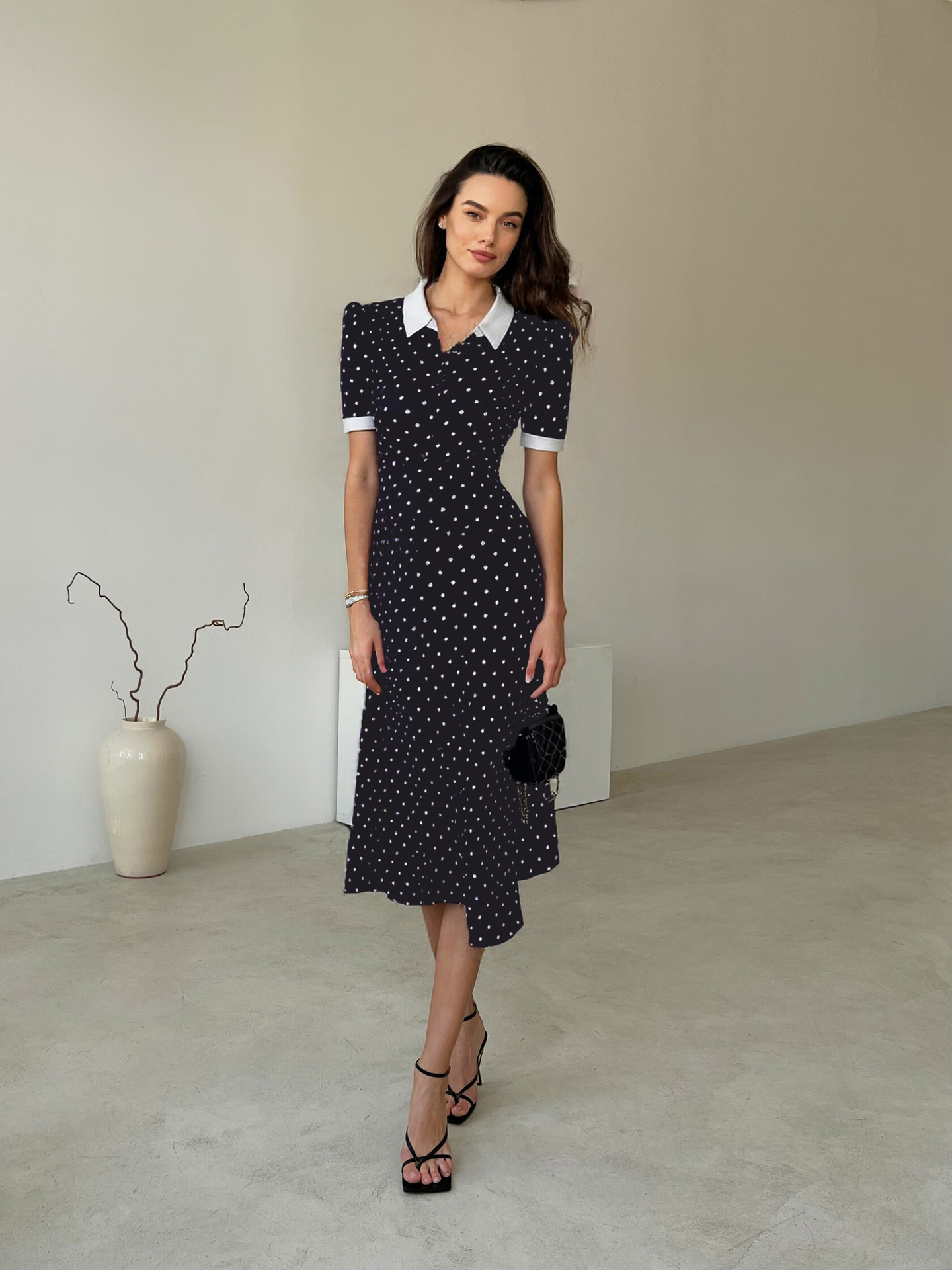 French-Style Polka Dot Print Dress 2026 Spring/Summer New Color-Blocking Fashion Elegant Commuter Waist-Cinching A-Line Dress