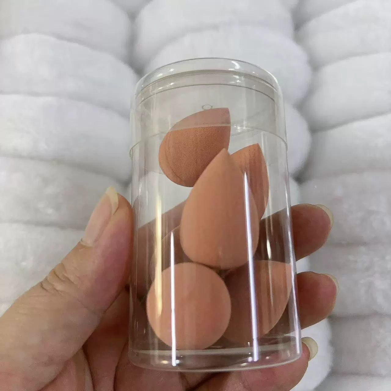 Мини водяная капля спонж для макияжа (Quanfan) без латекса, гидрофильный 20×30 мм — 6 шт круглая колба