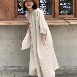 亚麻木扣连衣裙日系复古宽松气质高级设计感长裙女新款