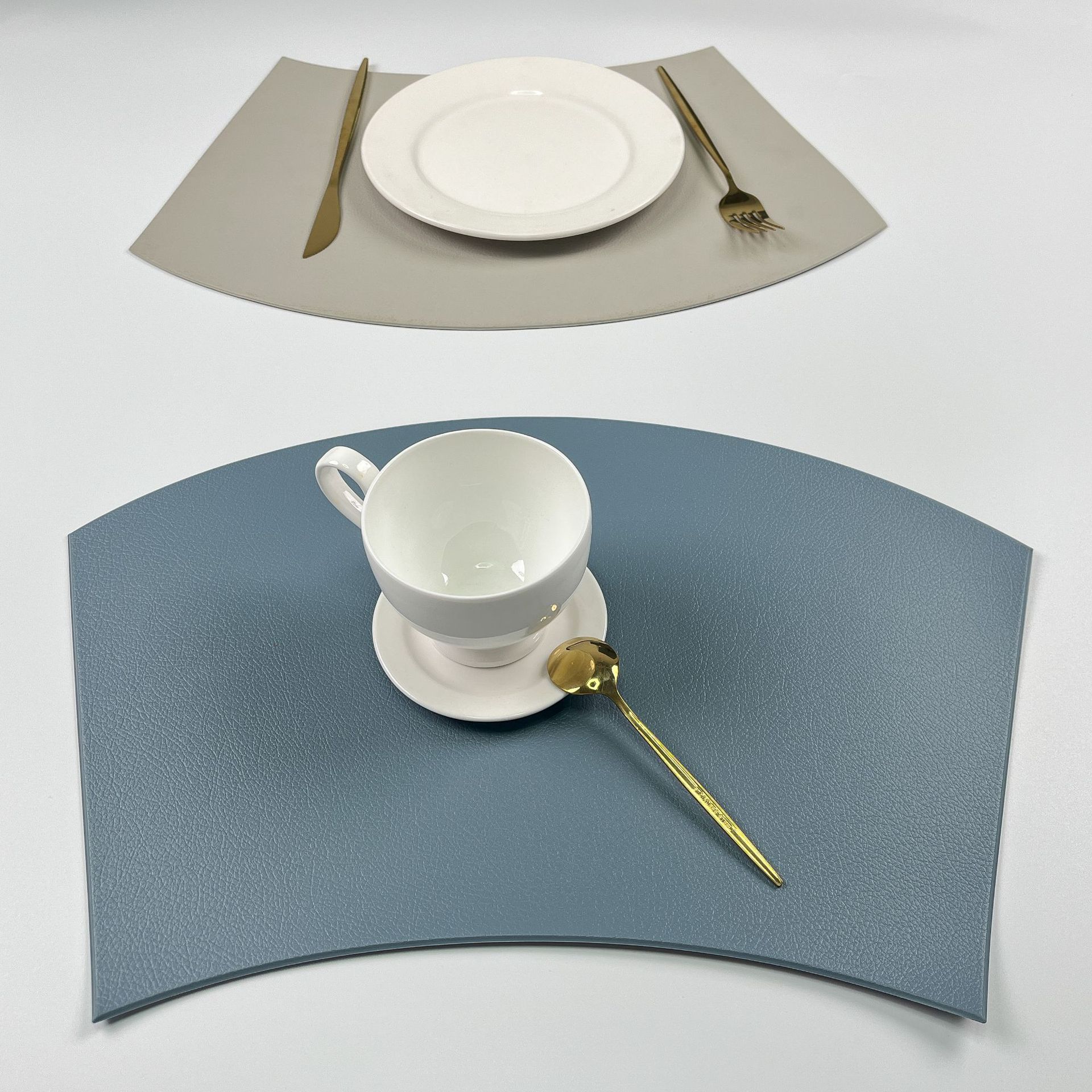 Semicírculo en forma de abanico Mantel Individual de cuero Nordic Light luxury home Hotel redondo antideslizante estera de mesa de PVC estera DE AISLAMIENTO impermeable