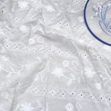 新品重工纯棉立体花朵刺绣面料双边波浪蕾丝边服装窗帘绣花布料
