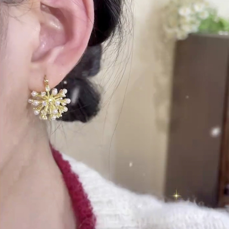 レトロでユニークなデザインのジルコンパール花火イヤリング、フェミニン、ライトラグジュアリー、ファッショナブル、多用途、パーソナライズされたイヤリング。|undefined