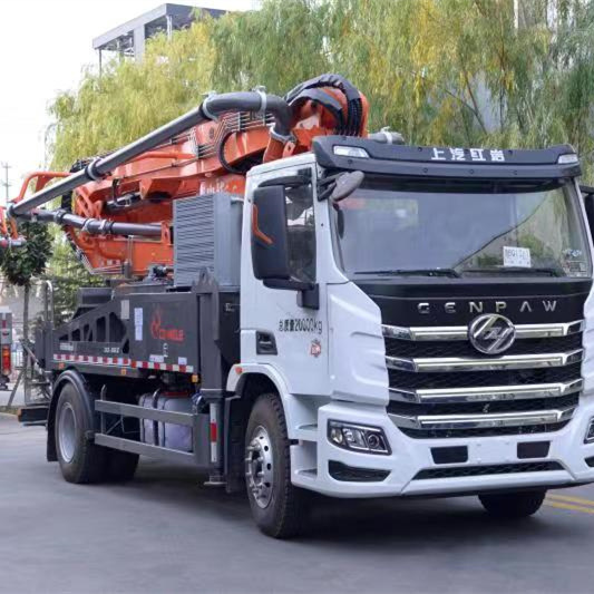 25米混凝土泵车 俄罗斯用的天泵 25米泵车上装 4节臂的天泵 泵车