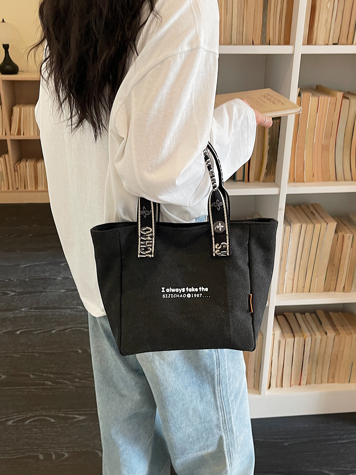 Bolso de lona de gran capacidad para mujeres 2026 verano nuevo bolso de mano ligero y simple para viajar bolso de ocio bolso de mamá