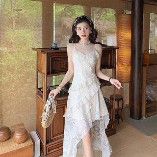 法式小个子性感吊带连衣裙女夏季温柔风显瘦收腰蕾丝不规则长裙子