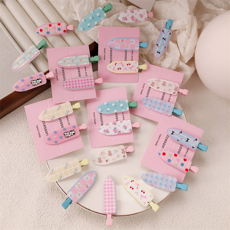 Un par de impresión de arco para niñas pinzas de cabello sin marcas de dibujos animados para mujeres adorables pinzas de cabello para el cabello de bordas rotas