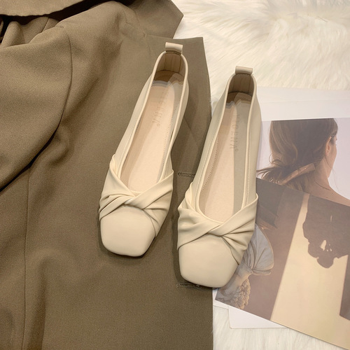 2024 New Beanbean Casual Shoes for Women, French Breathable Flat Soft Sole Grandmother Shoes, Elegant Soft Sole Monologues, Summer