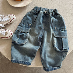 子供ジーンズ秋 2025 新しい子供服ポケット作業服グラデーション男の子多用途ベビーズボントレンディでファッショナブル