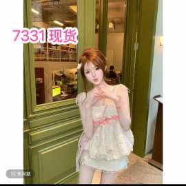 瑞茜·威瑟斯 软萌啵啵 甜美公主风中式服装上衣半裙 R66581-1H