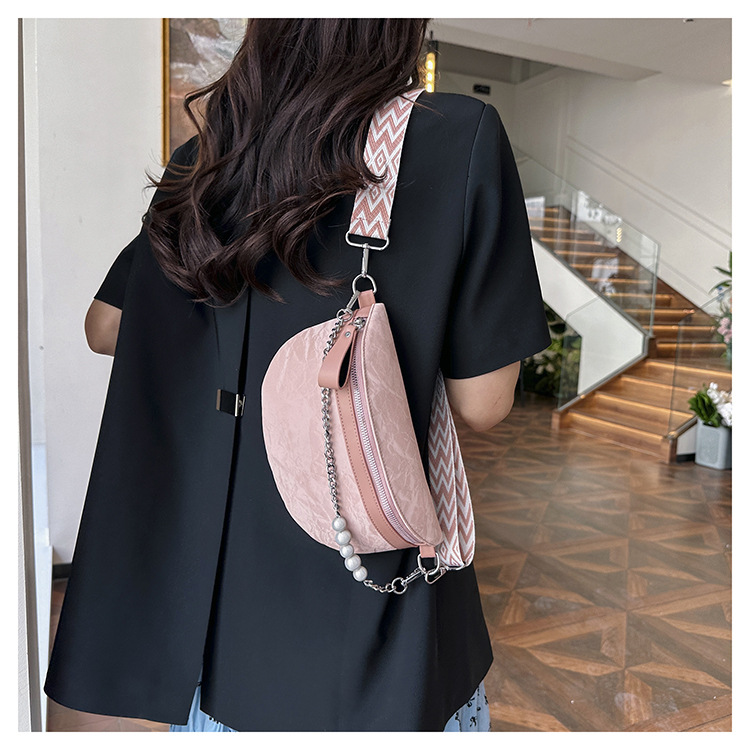 750g Weight Nylon Lining Material Zipper Closure Type Single Shoulder Strap Strap Type Crossbody Bag Bags Type Casual, Holiday Occasion Pu Leather Material Solid Color Pattern All Seasons Season Women's Gender Vintage Style, Streetwear Style Dumpling Shape Shape Medium Size Women's Vintage Style Streetwear Solid Color Pu Leather Waist Bags 7