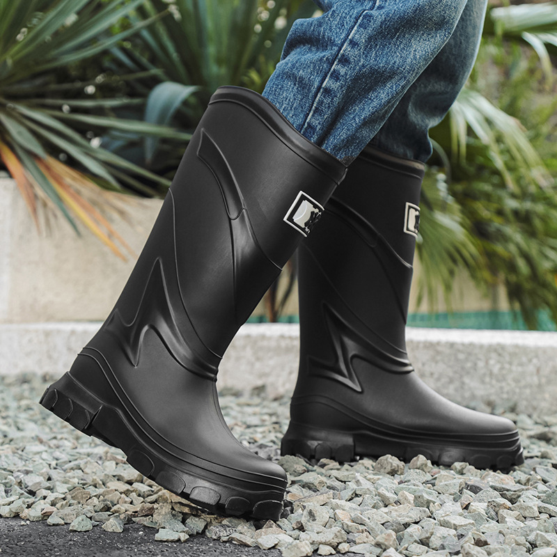 Moda Botas de lluvia de moda para hombres Botas de lluvia antideslizantes impermeables algodón cálido fondo grueso resistente al desgaste zapatos de agua pesca lavado de coches zapatos de goma