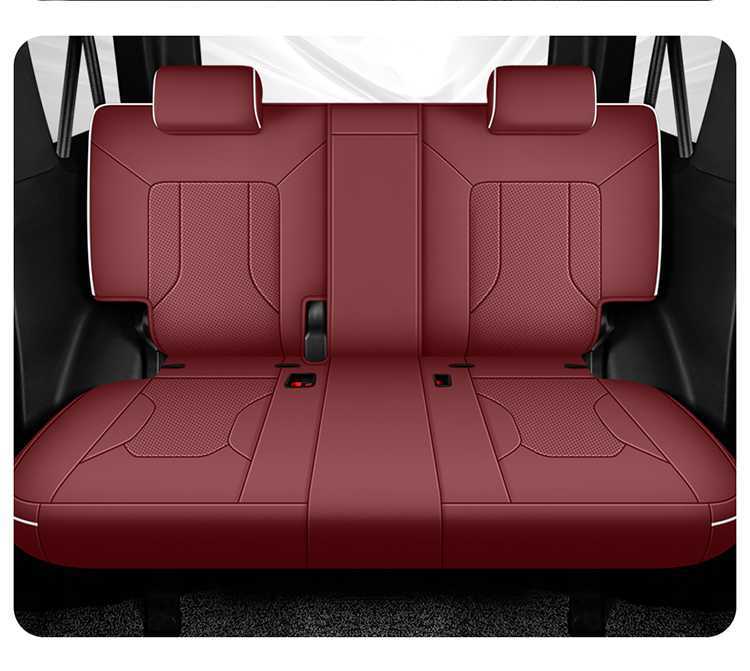 Suitable for 212T01, this is a full-coverage, perforated leather seat cover designed for 26/25 series off-road vehicles