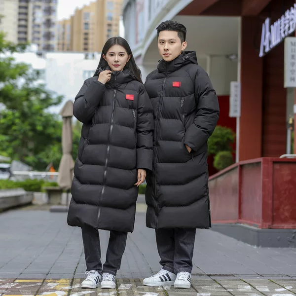 Thickened long cotton coat for winter, couple style, hooded, cold-resistant, suitable for school sports events and group activities, providing warmth