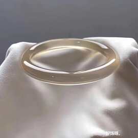 天然马料高冰种高透香槟金玛瑙手镯白月光女款宽圆条正圈玉髓镯子