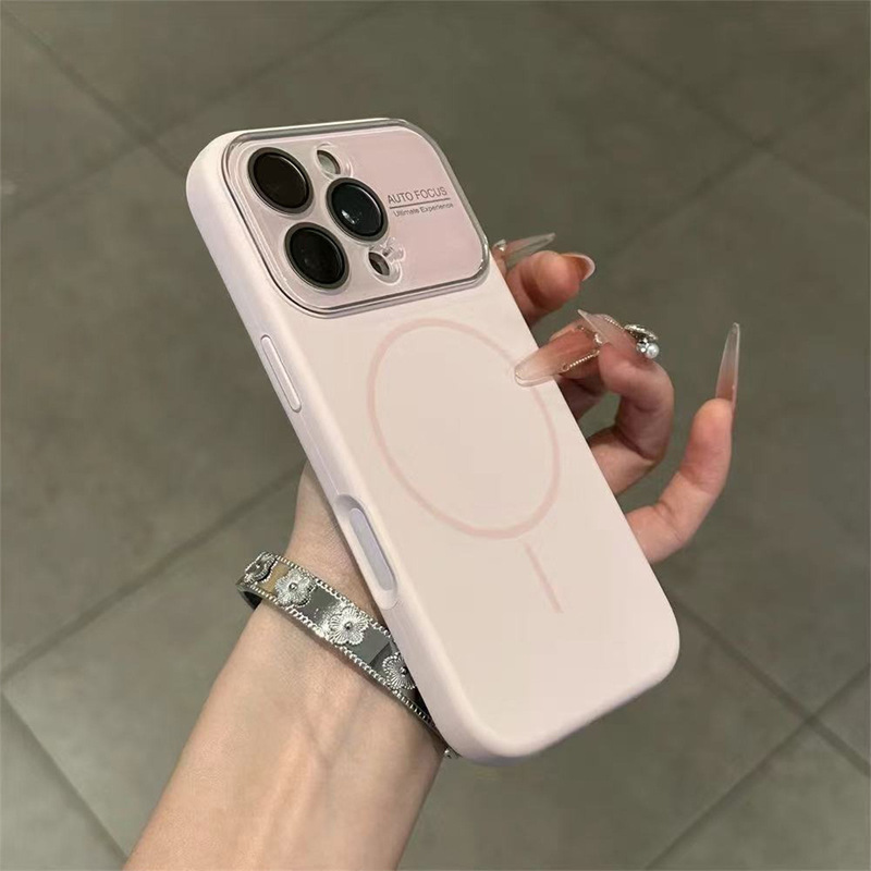 Large Window Liquid Magnetic Phone Case Suitable for Apple 17Promax, Cute Skin-Friendly Feel, Trendy High-End Magnetic Case