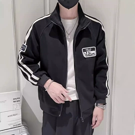 男式休闲裤;男式衬衫;男式牛仔裤