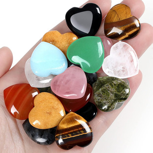 Cross-border Hot Sale Natural Crystal Love Pendant Heart-shaped Ornaments Peach Heart Gem Crafts Non-porous Peach Heart Wholesale