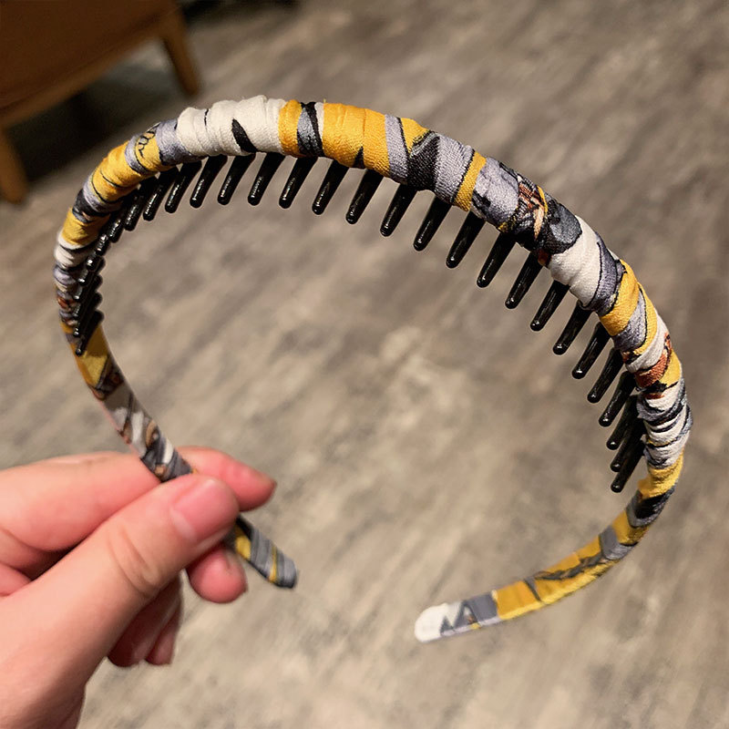 Diadema de estilo coreano al por mayor máscara facial de mujer salir Baita temperamento Diadema con dientes antideslizante presión horquilla cabeza Accesorios