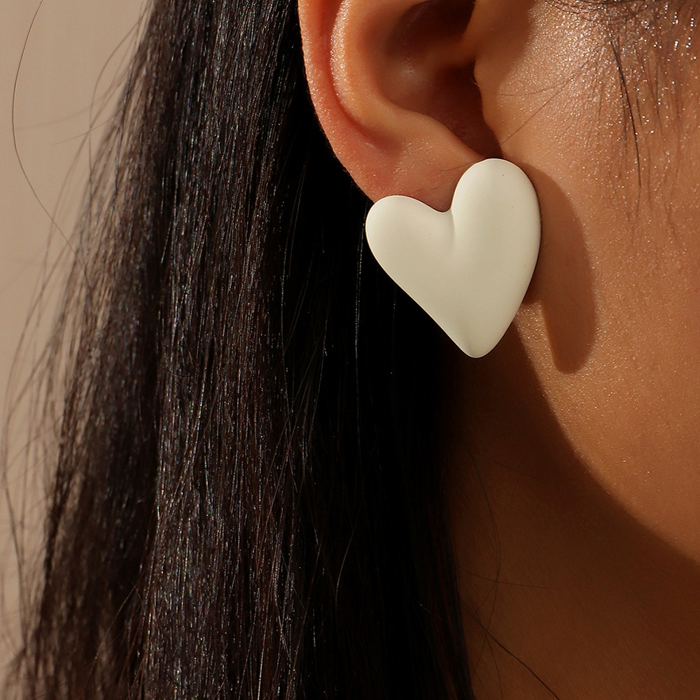 retro candy color spray paint three-dimensional heart earrings wholesale Nihaojewelry