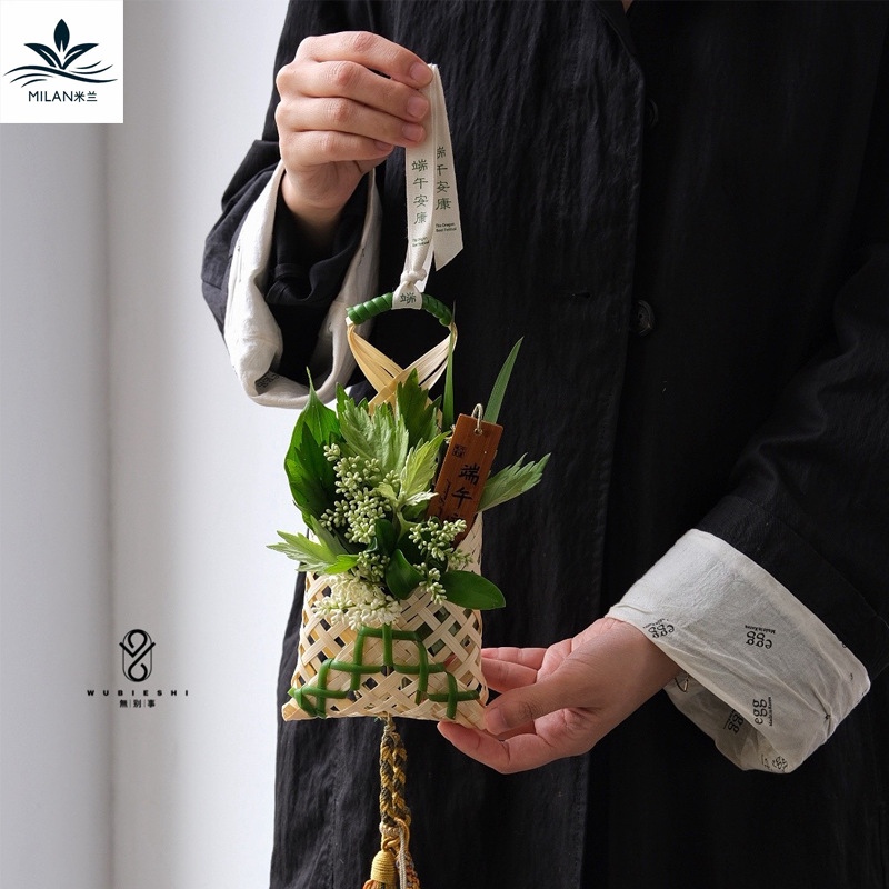 Boat Boat Festival bambú tejido a mano DIY material paquete de moxa pergamino paquete de ramo de flores colgantes de puertas colgantes hechos a mano joyas colgantes de automóviles