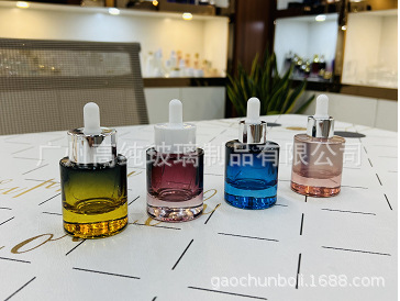 现货供应新款厚底精华瓶GC6026-35ml