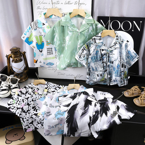 Summer casual short-sleeved shirt, boys 'beach flower shirt, fashion brand inch shirt, fashionable all-matching loose shirt factory wholesale