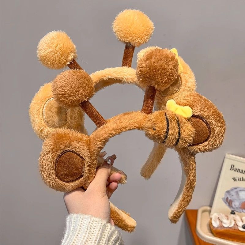 Teddy Bear Bee tocado muñeca lindos brazo de cabeza lavado de cara brazo de cabello para mujeres 2024 nuevo estilo de foto pastilla de cabello adornamiento de cabello otoño