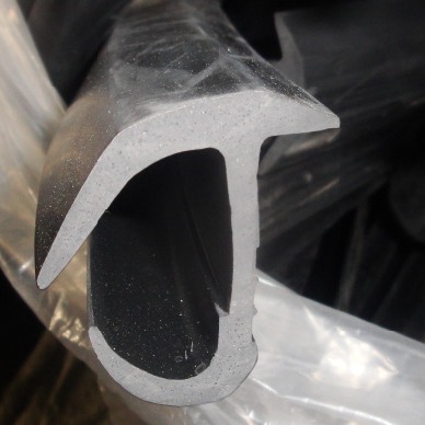 专业生产集装箱门胶条 集装箱丁字橡胶密封条厂家批发