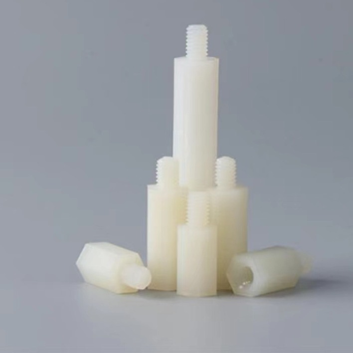 塑料间隔柱耐酸碱M4黑白色绝缘单头六角螺母柱电脑主PC板支撑柱