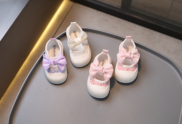 Per bambini 2024 Primavera e Autunno Nuova edizione coreana casual Scarpe con bocca quadrata in tela per ragazza 1-3 anni_voghion.com