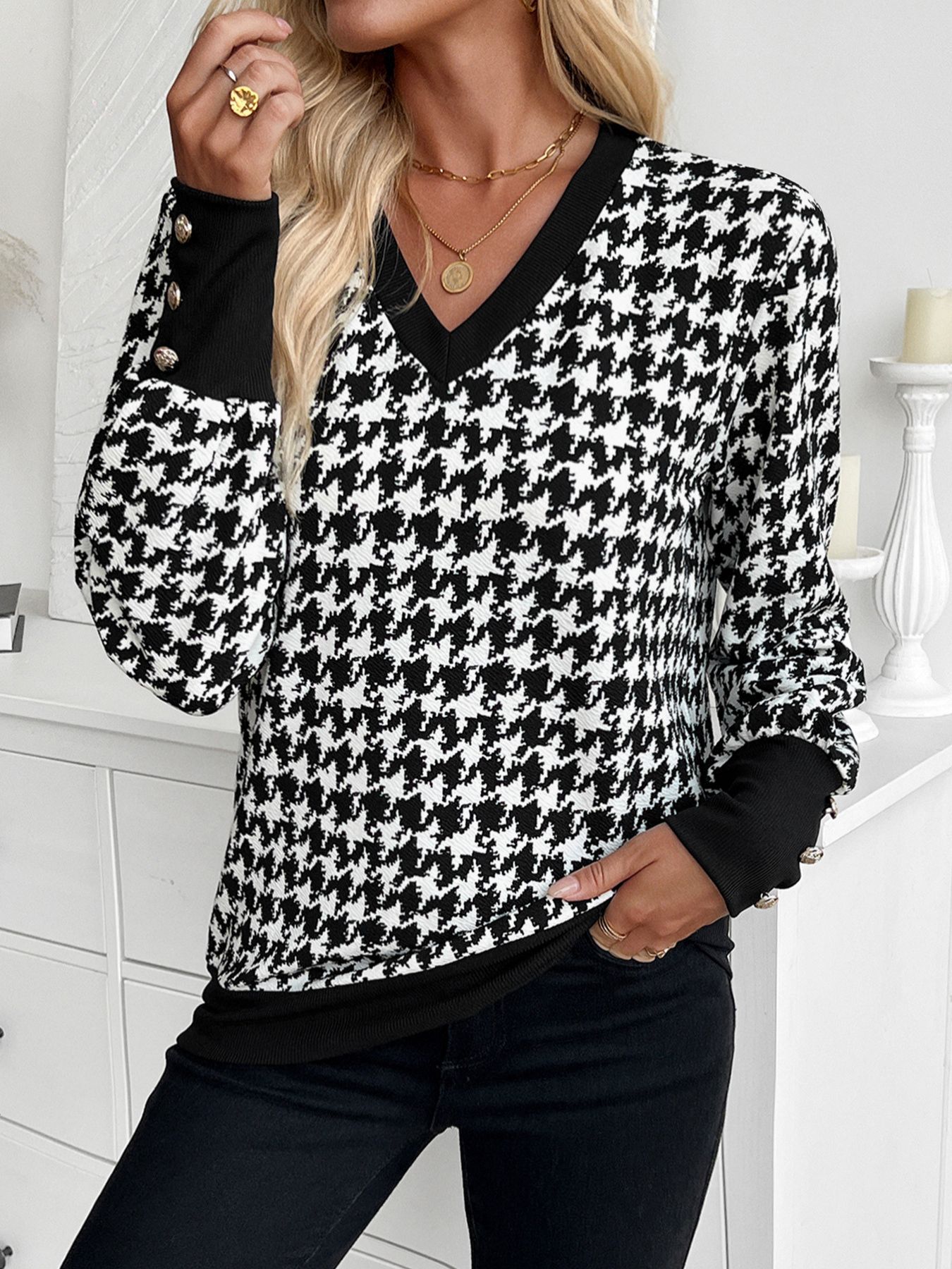 Elegant Women's V-Neck Printed Sweatshirt Long Sleeve T-Shirt Top For Spring/Summer Trendy Streetwear Fashion_ecoleips.com
