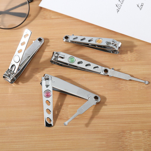 Large household portable nail clippers for manicure, manicure cleaning and care nail clippers stainless steel round handle nail clippers
