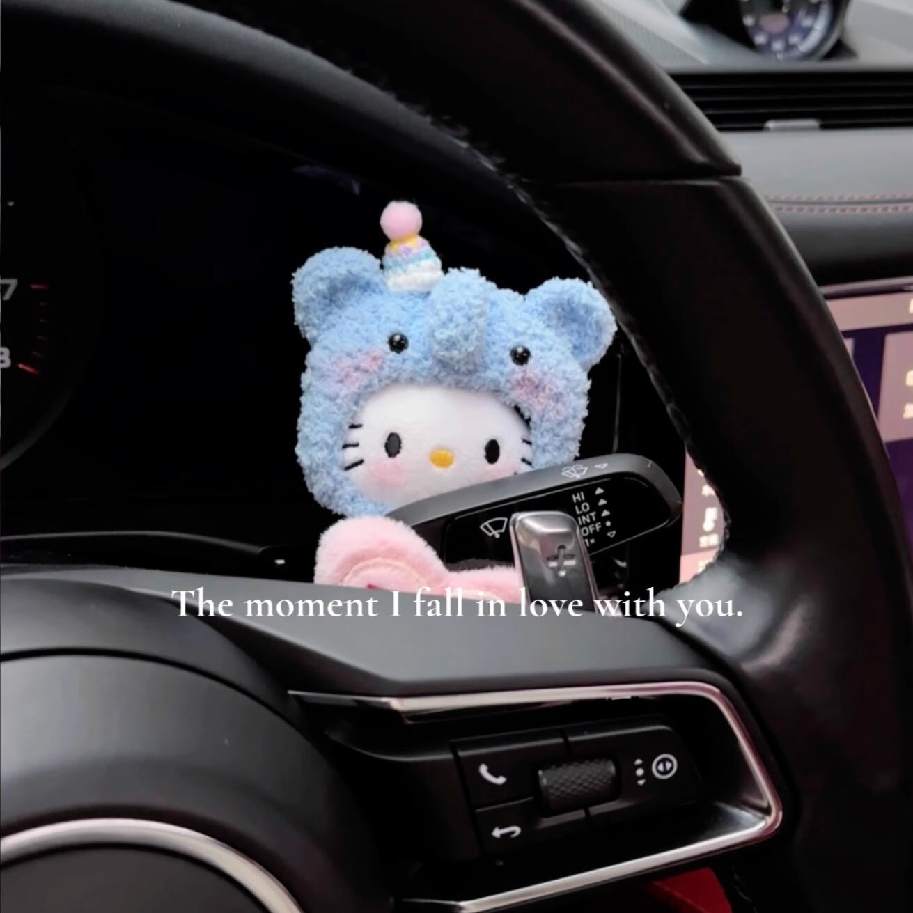 Elefante Kitty coche guarnición muñeca guarnición muñeca guarnición luces de dirección regalo de coche nuevo para amigos
