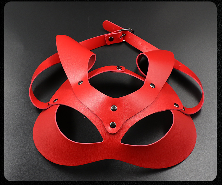 Jiuai SM Ghost Face Eye Mask, Black-Red PU Blindfold for Couples — detail image 13