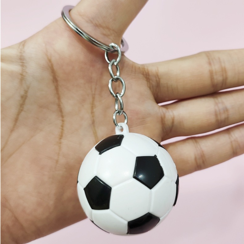 クロスボーダー4cmサッカーキーホルダーバスケットボールストラップ学生カバン掛け飾りスポーツグッズプレゼントテニスラグビー掛け