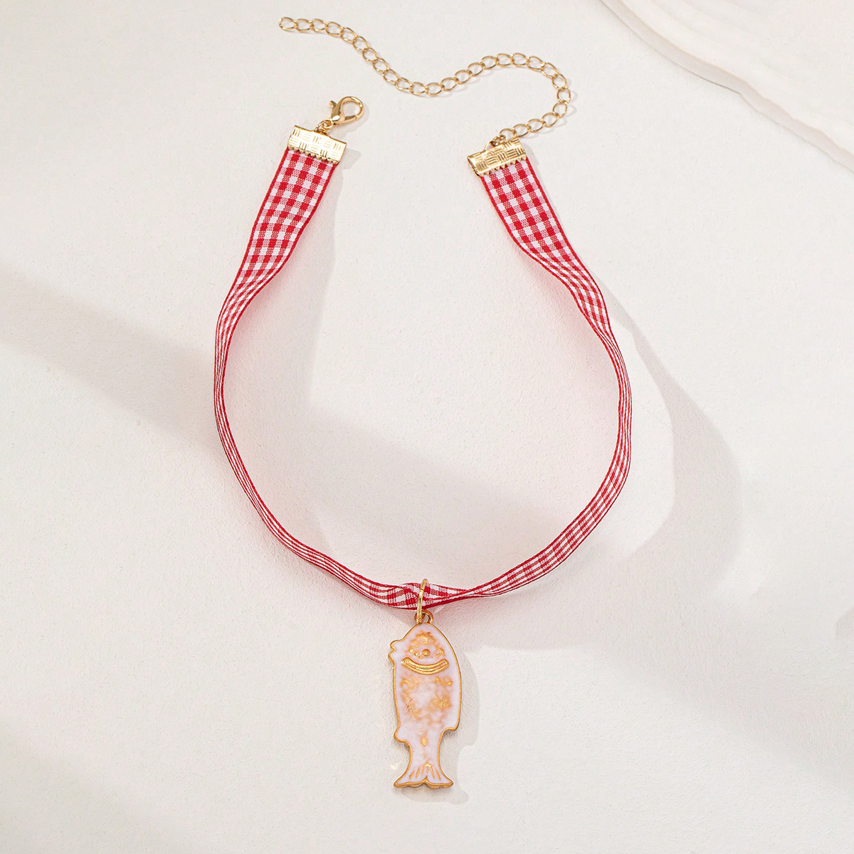 Hippocampus Fish Cute Alloy Cloth Pendant Necklace Wholesale display picture 4