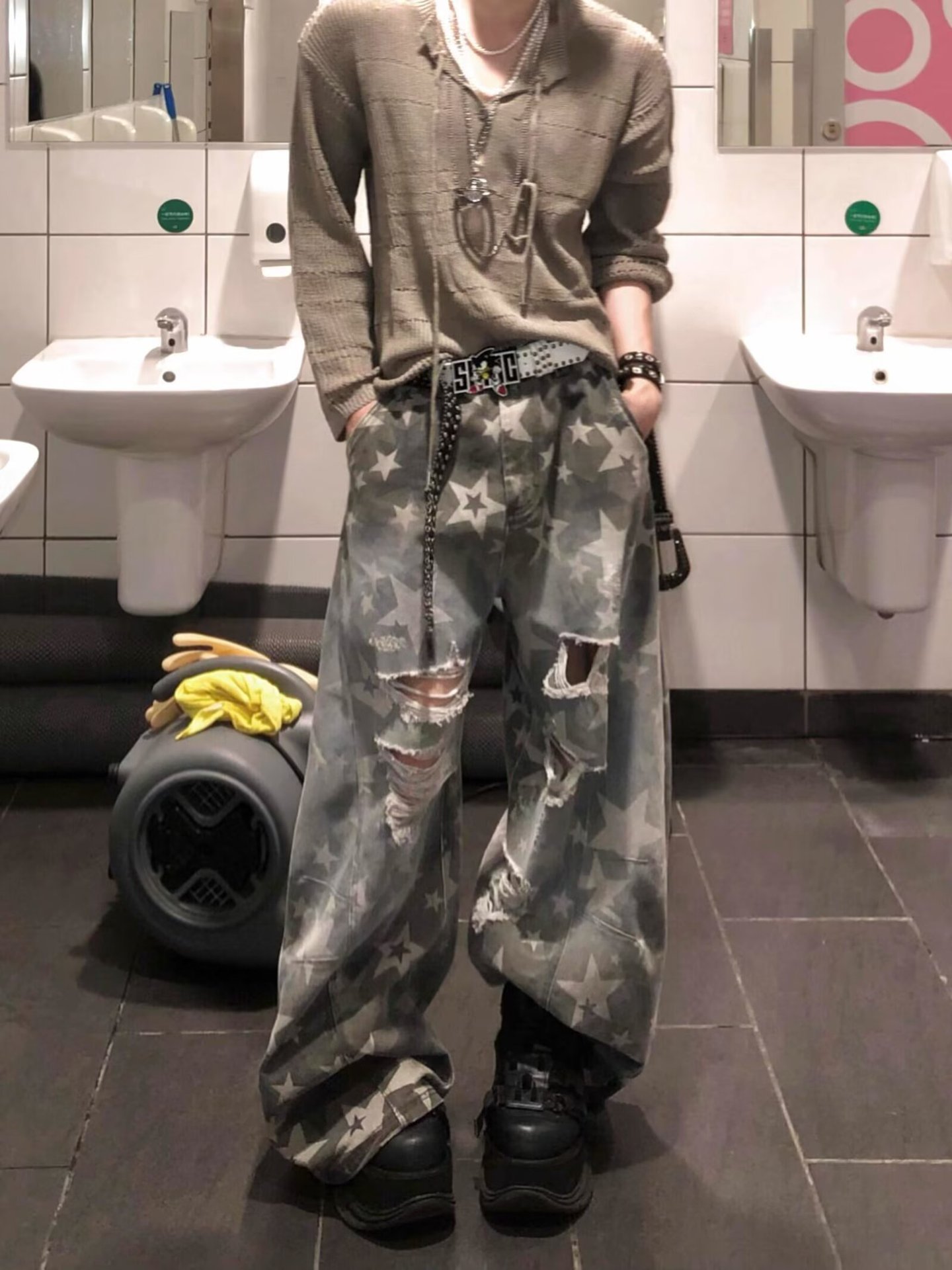 Herren Retro Camouflage Jeans Im Used-look Weite Passform_voghion.com