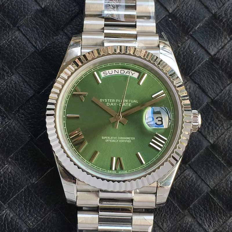 C fábrica N fábrica EW fábrica Lao Jia Domingo calendario doble registro serie reloj mecánico automático Lao venta directa al por mayor