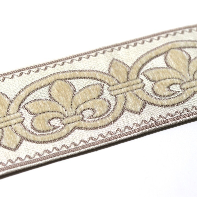 8.5cm de ancho de alta precisión Chenille alfombra de banda de viento nacional alfombra de ropa nacional decoración de vestido de caballo