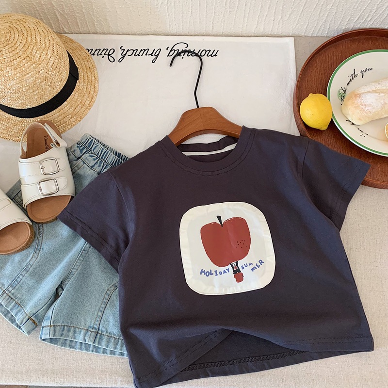 Summer clothing
