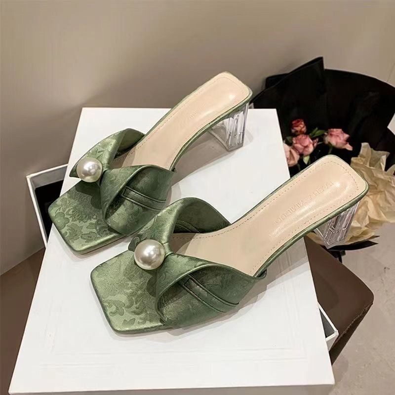 2025 New Style Chinese-Style Women's High-Heeled Slippers with Pearl Embellishments, Stylish and Fashionable Outdoor Sandals 2025 New Style Chinese-Style Women's High-Heeled Slippers with Pearl Embellishments, Stylish and Fashionable Outdoor Sandals