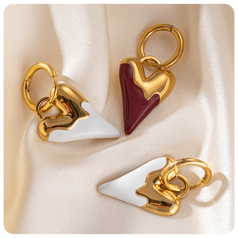 TENA Europa y los Estados Unidos de moda auriculares de acero inoxidable lujo ligero alto amor 18k oro titanio acero goteo de aceite INS ventana mujer