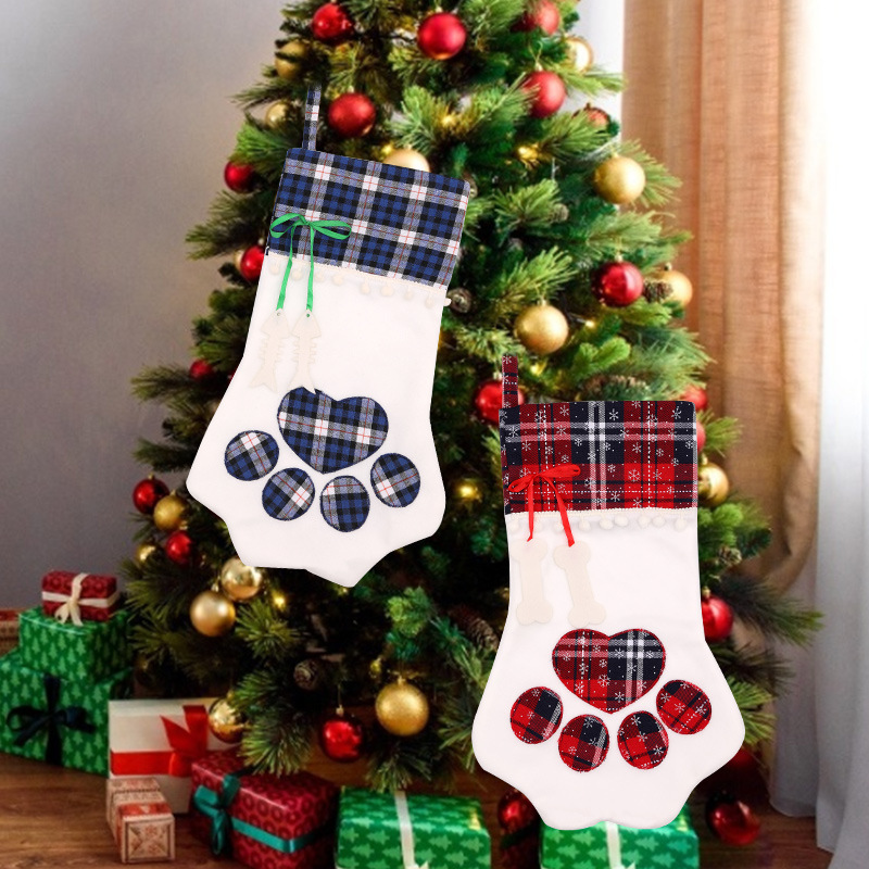 Cross-border new Christmas decoration supplies plaid cat paw ornaments hangings Christmas socks cartoon children's gifts
